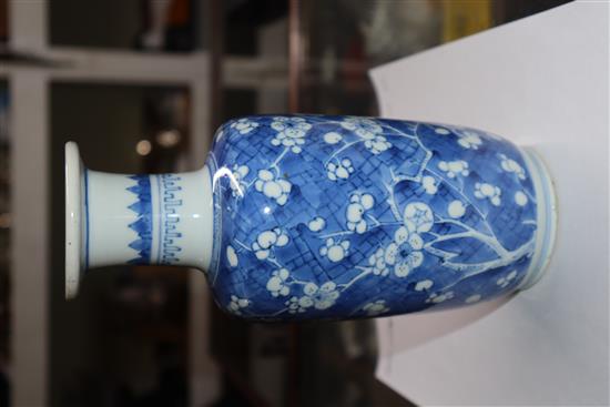 A Chinese Kangxi period blue and white vase